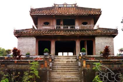 Minh Mang tomb