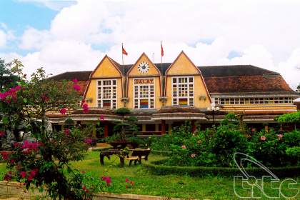 Dalat Railway Station