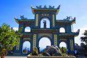 3 DAYS 2 NIGHTS TOUR : DA NANG- MARBLE MOUNTAINS- CHAM ISLAND- LINH UNG PAGODA