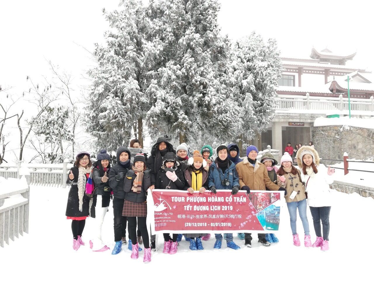 tour phượng hoàng cổ trấn 29/12/2018