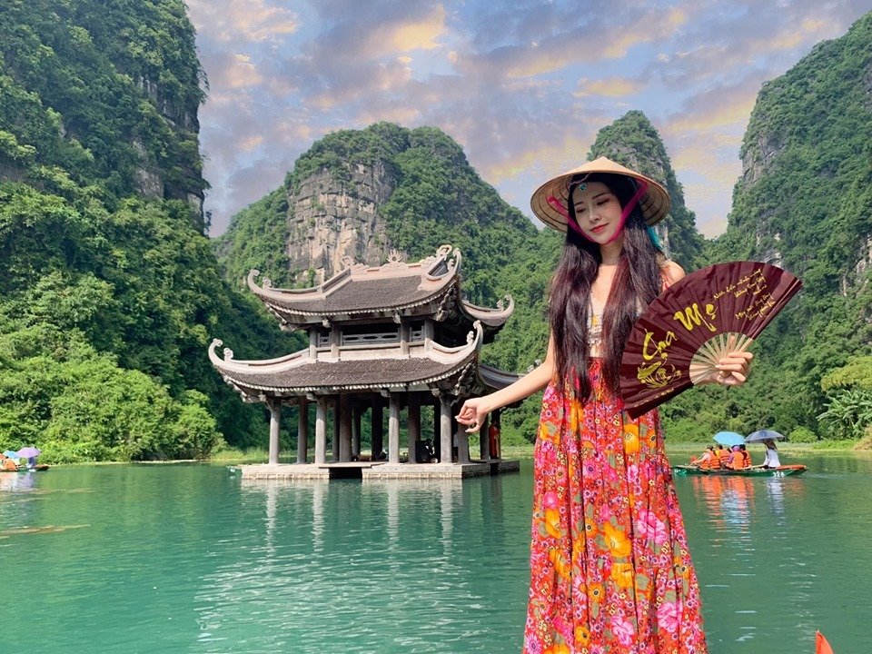 Tour trong ngày | Khám phá Ninh Bình: Bái Đính - Tràng An - Hang Múa